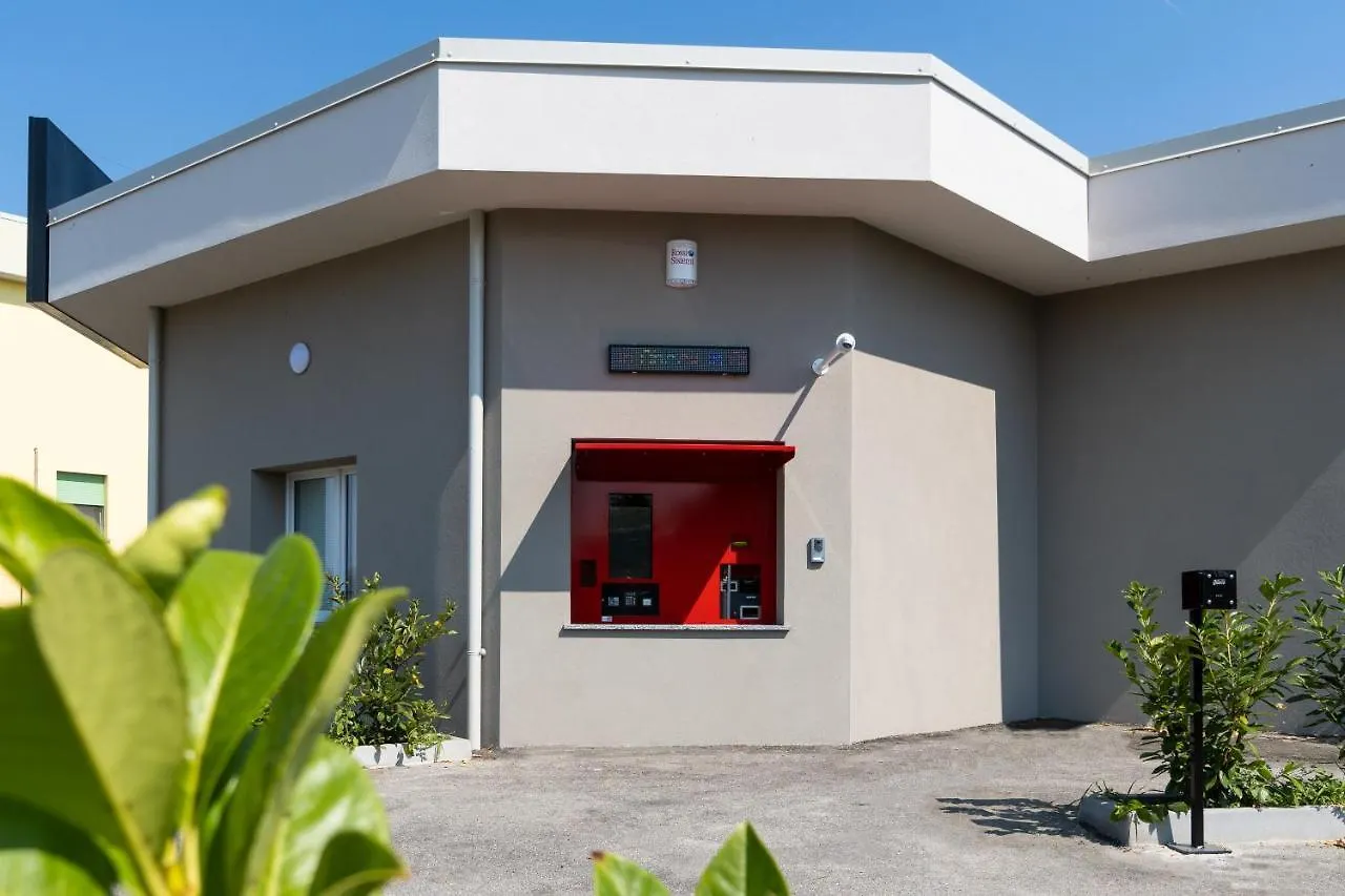 Motel Circuit Drive Cingia De' Botti